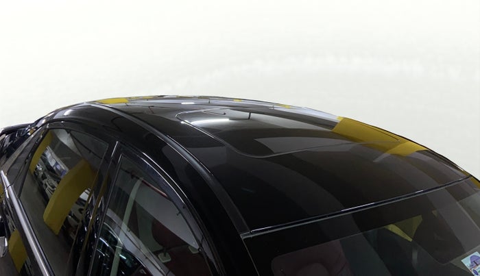 2025 Hyundai Verna  SX 1.5 MPI IVT, Petrol, Automatic, 10,992 km, Roof