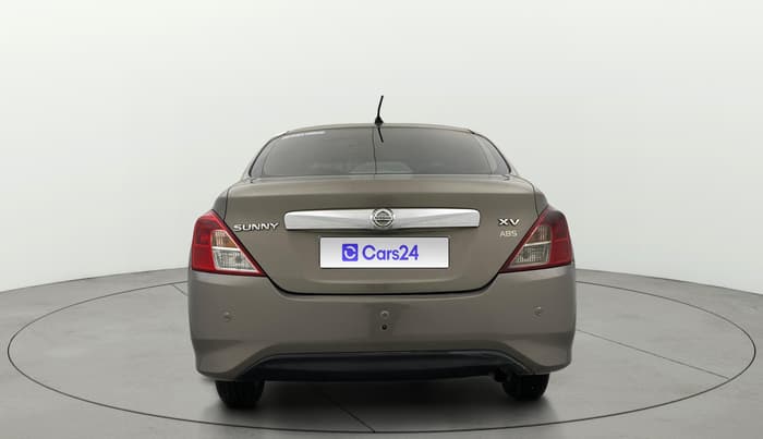 2017 Nissan Sunny XV DIESEL, Diesel, Manual, 1,18,427 km, Back/Rear