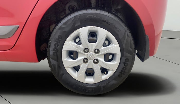 2016 Hyundai Elite i20 SPORTZ 1.2, Petrol, Manual, 43,952 km, Left Rear Wheel