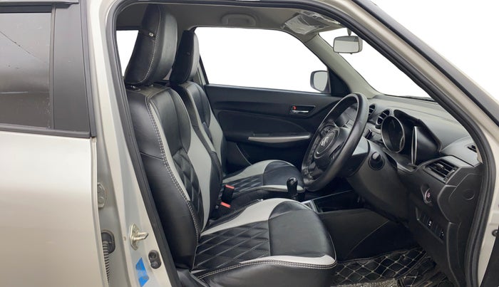 2022 Maruti Swift ZXI, Petrol, Manual, 39,211 km, Right Side Front Door Cabin