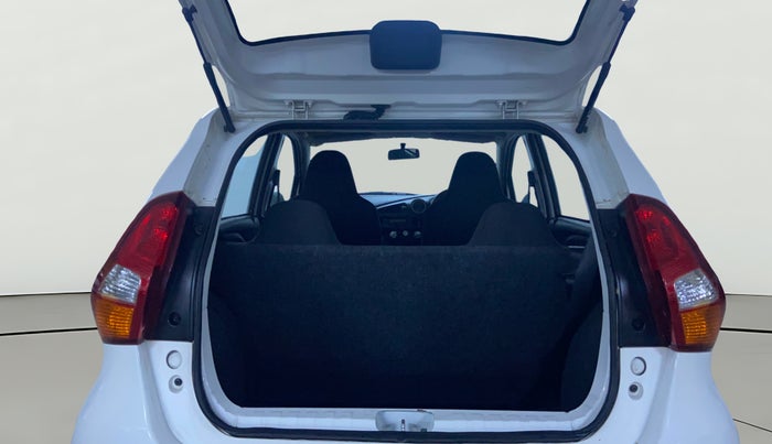 2018 Datsun Redi Go T(O) 1.0 AMT, Petrol, Automatic, 27,921 km, Boot Open Zoomed View