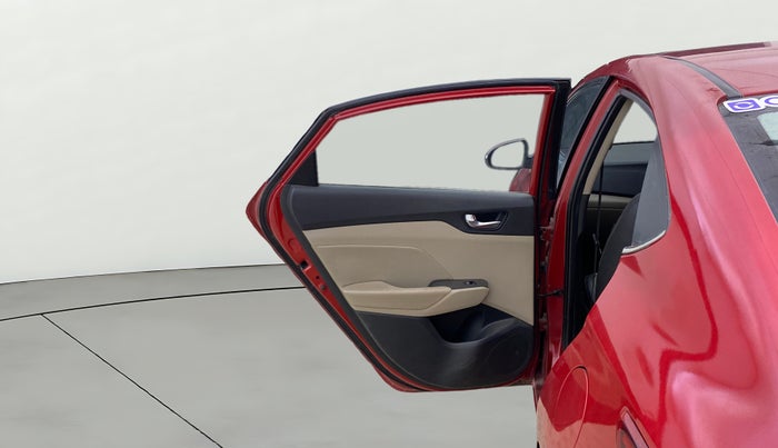 2019 Hyundai Verna 1.6 VTVT SX O, Petrol, Manual, 41,361 km, LHS Rear Door