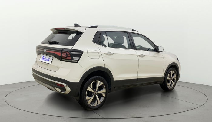 2025 Volkswagen TAIGUN TOPLINE 1.0 TSI AT, Petrol, Automatic, 5,074 km, Right Back Diagonal