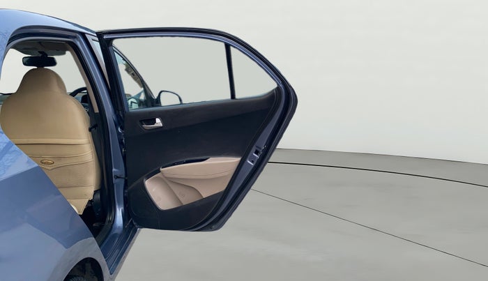 2014 Hyundai Xcent SX 1.2 (O), Petrol, Manual, 35,770 km, RHS Rear Door