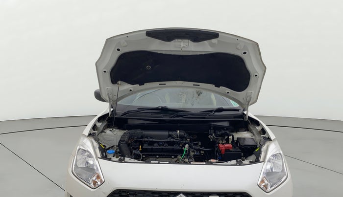 2022 Maruti Swift LXI, Petrol, Manual, 27,338 km, Open Bonet