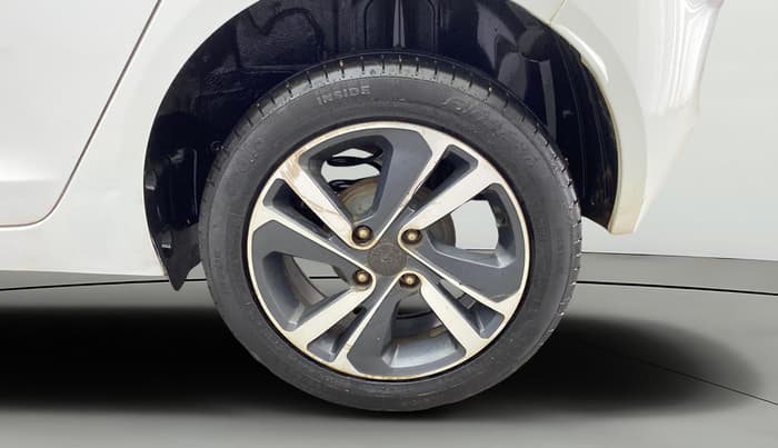 2021 Tata ALTROZ XZ PETROL, Petrol, Manual, 54,620 km, Left Rear Wheel