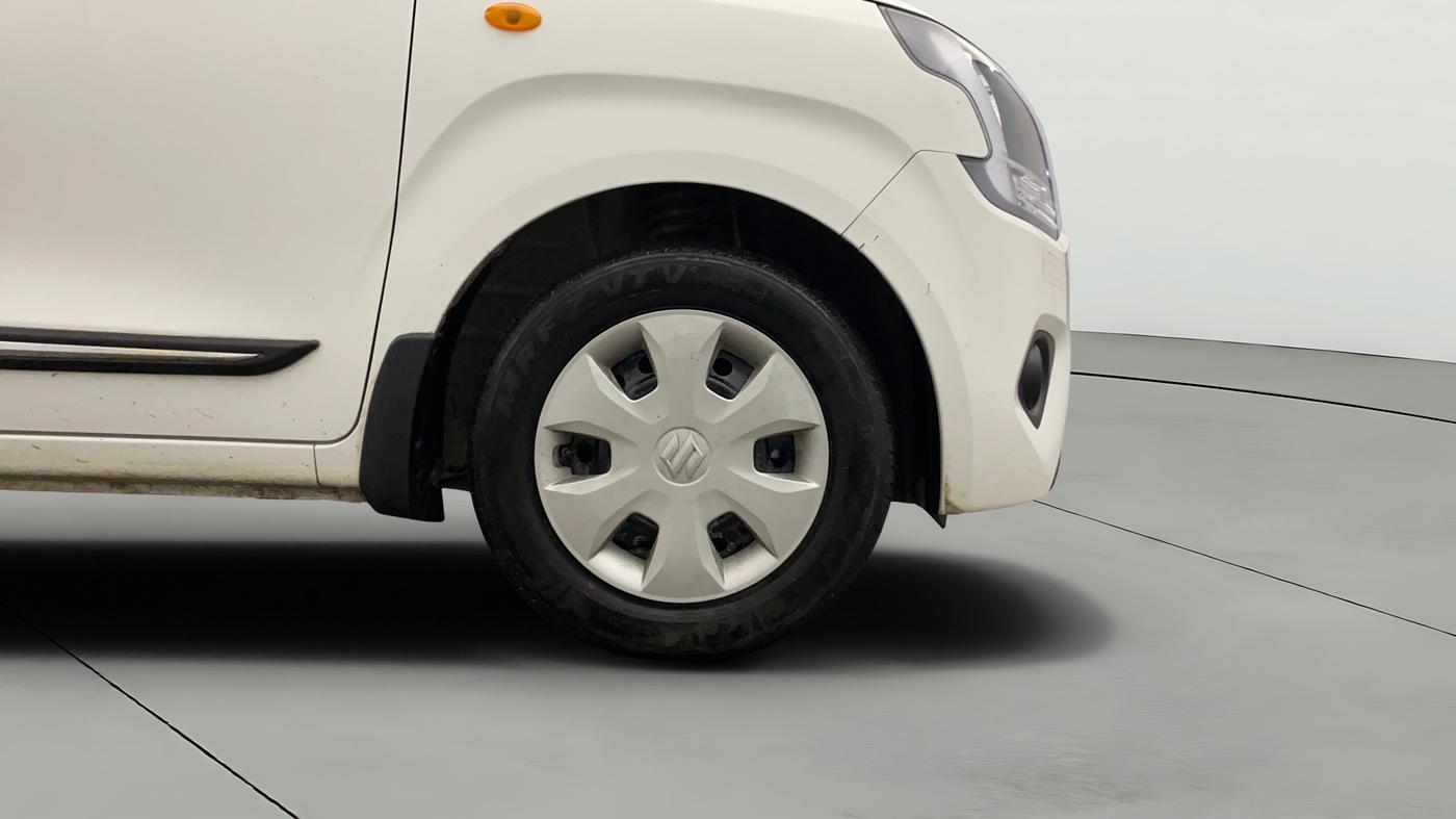 2025 Maruti New Wagon-R VXI 1.0, Petrol, Manual, 12,630 km, Right Front Wheel