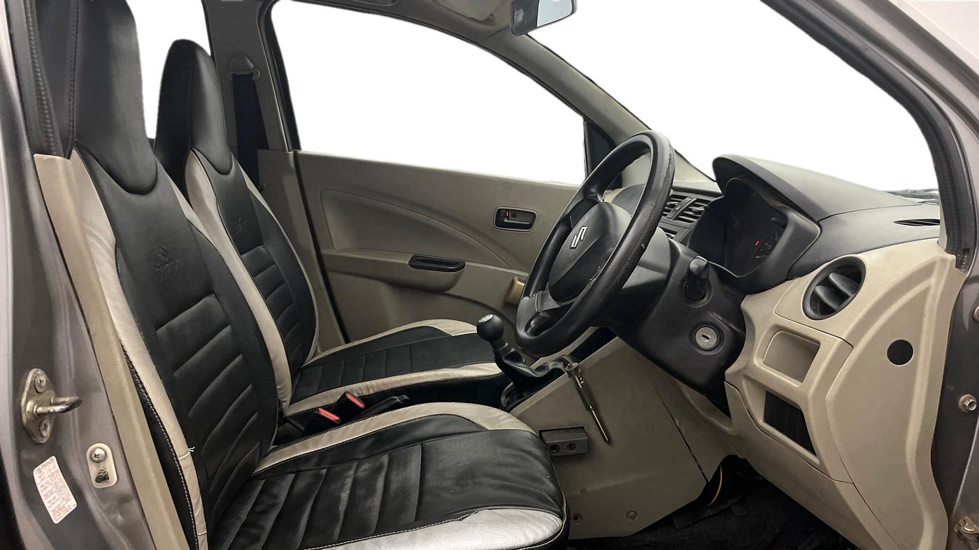 2015 Maruti Celerio LXI, Petrol, Manual, 54,826 km, Right Side Front Door Cabin