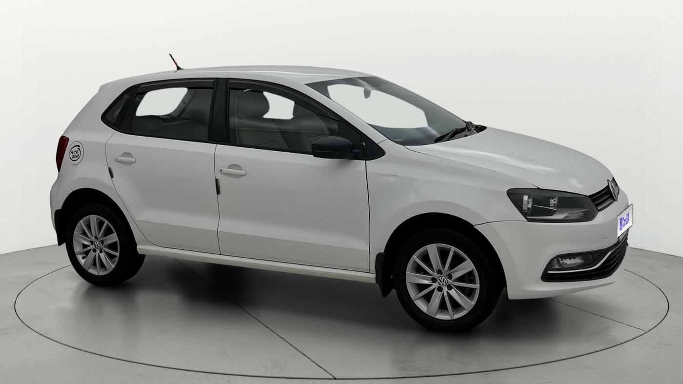 2015 Volkswagen Polo HIGHLINE1.2L, Petrol, Manual, 85,932 km, SRP