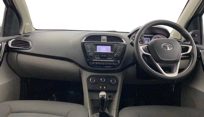 2017 Tata Tiago XZ PETROL, Petrol, Manual, 74,861 km, Dashboard