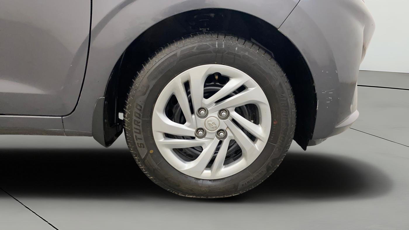 2022 Hyundai AURA S 1.2 CNG, CNG, Manual, 38,882 km, Right Front Wheel