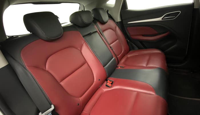 2022 MG ASTOR SAVVY 1.5 CVT S RED, Petrol, Automatic, 44,293 km, Right Side Rear Door Cabin