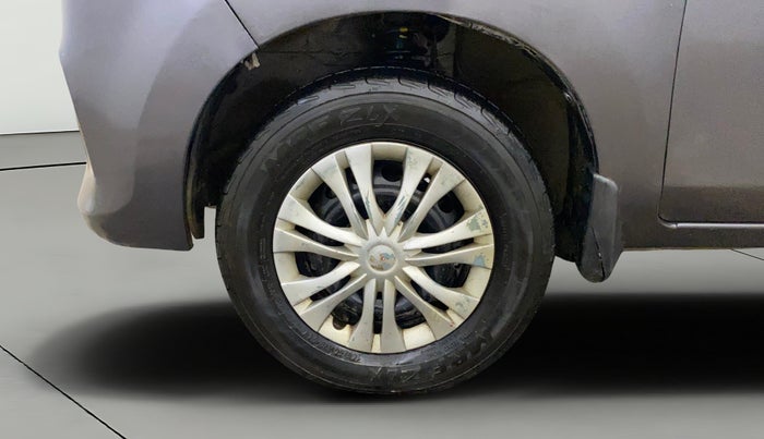 2016 Maruti Alto 800 LXI, Petrol, Manual, 78,709 km, Left Front Wheel