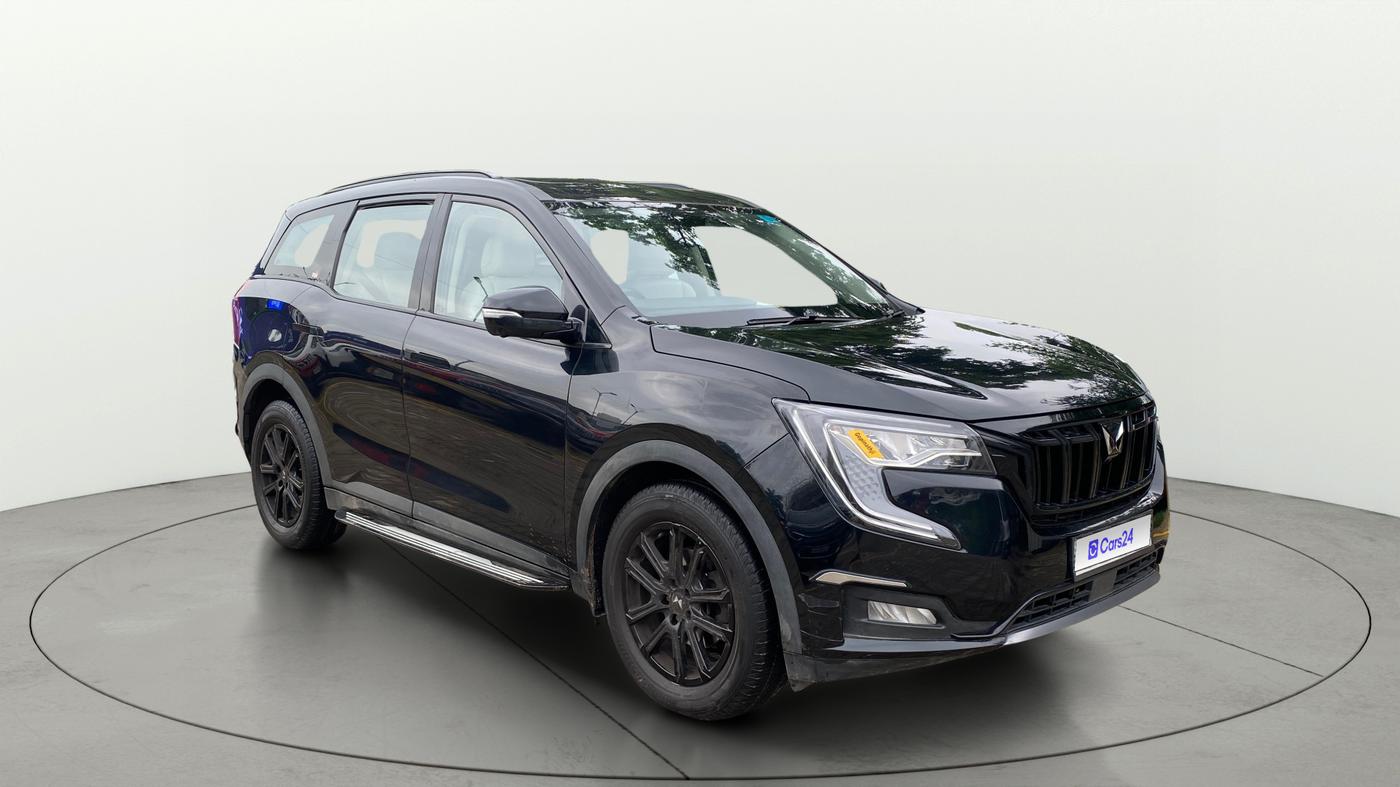 2024 Mahindra XUV700 AX 7 Luxury Pack Petrol AT 6 STR, Petrol, Automatic, 27,909 km, SRP