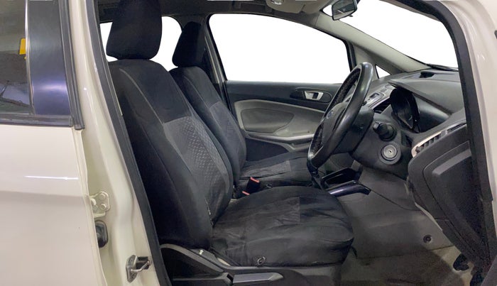 2016 Ford Ecosport TREND+ 1.5L DIESEL, Diesel, Manual, 1,34,726 km, Right Side Front Door Cabin