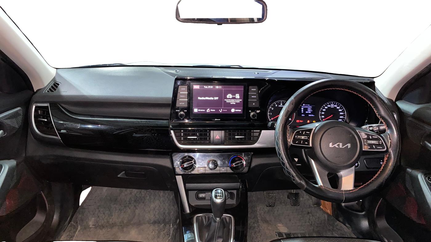 2021 KIA SELTOS HTK PLUS 1.5, Petrol, Manual, 30,310 km, Dashboard