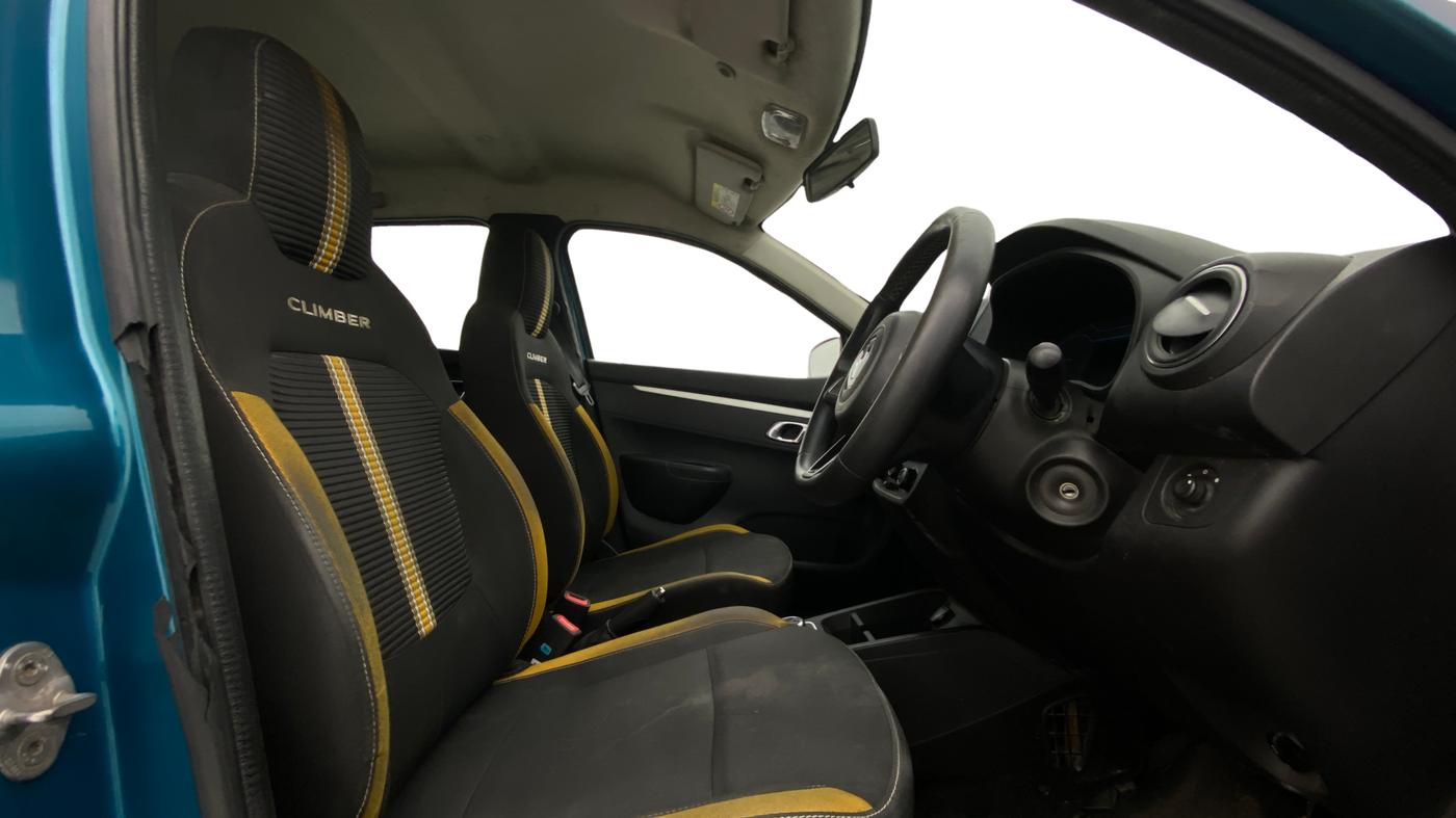 2022 Renault Kwid CLIMBER 1.0 AMT, Petrol, Automatic, 49,348 km, Right Side Front Door Cabin