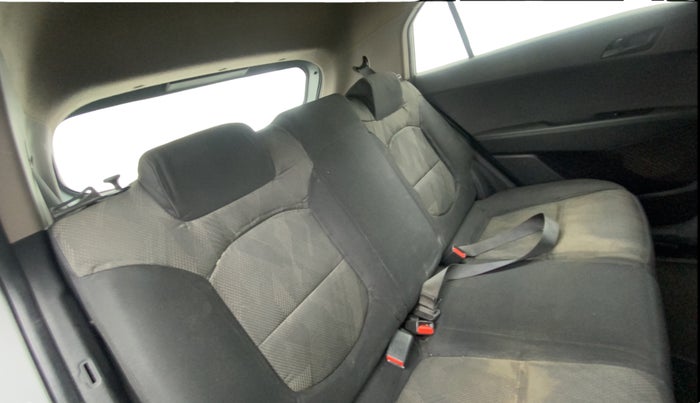 2018 Hyundai Creta E PLUS 1.4 DIESEL, Diesel, Manual, 1,22,245 km, Right Side Rear Door Cabin