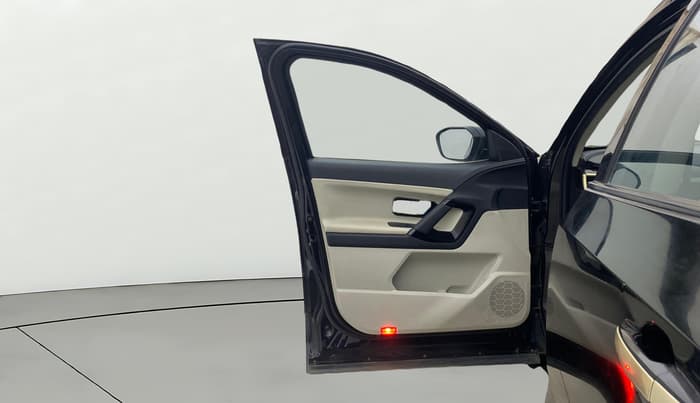 2021 Tata Safari XZA PLUS GOLD, Diesel, Automatic, 39,572 km, LHS Front Door