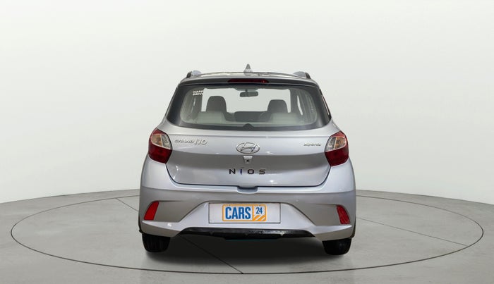 2020 Hyundai GRAND I10 NIOS SPORTZ AMT 1.2 KAPPA VTVT, Petrol, Automatic, 65,375 km, Back/Rear