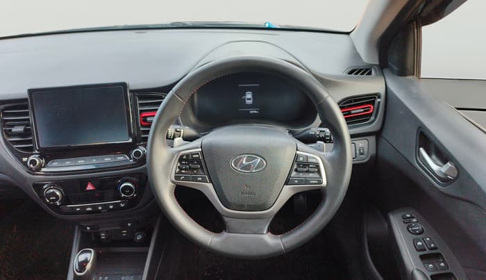 2021 Hyundai Verna SX (O) 1.0 TURBO DCT, Petrol, Automatic, 30,297 km, Steering Wheel Close Up