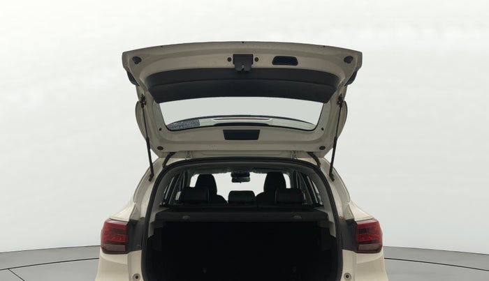 2023 MG ASTOR SAVVY 1.5 CVT, Petrol, Automatic, 19,617 km, Boot Door Open