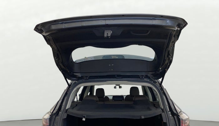 2021 Tata Harrier XZA 2.0L, Diesel, Automatic, 70,593 km, Boot Door Open