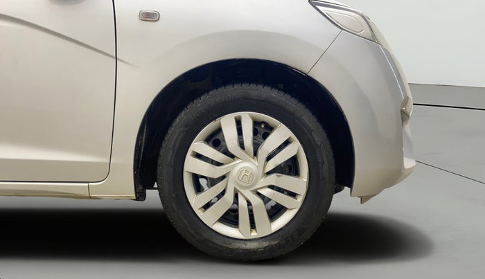 2015 Honda Jazz 1.2L I-VTEC SV, Petrol, Manual, 70,291 km, Right Front Wheel