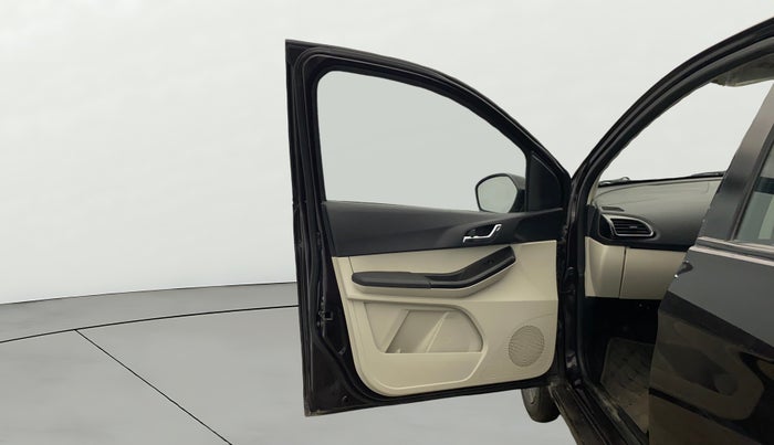 2022 Tata Tiago  XZ Plus (O) , Petrol, Manual, 16,423 km, LHS Front Door