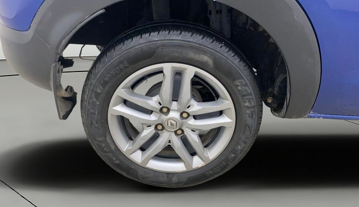 2020 Renault TRIBER RXZ, Petrol, Manual, 31,202 km, Right Rear Wheel