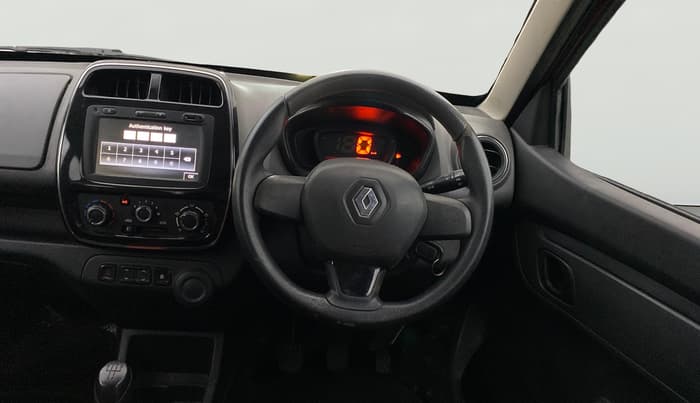 2017 Renault Kwid RXT 1.0 (O), Petrol, Manual, 1,28,267 km, Steering Wheel Close Up