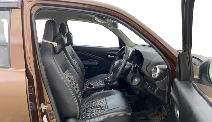 2022 Maruti Celerio VXI CNG, CNG, Manual, 45,337 km, Right Side Front Door Cabin