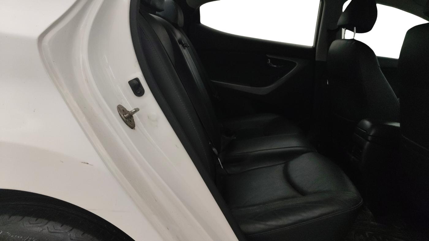 2016 Hyundai New Elantra 2.0 SX MT PETROL, Petrol, Manual, 56,480 km, Right Side Rear Door Cabin