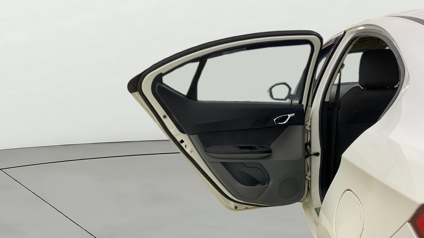 2018 Tata TIGOR XZA PETROL, CNG, Automatic, 77,001 km, LHS Rear Door
