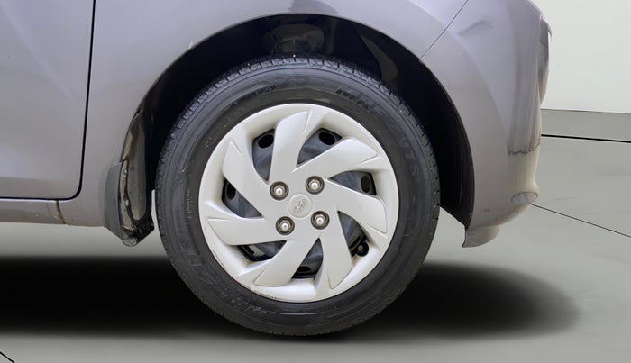 2020 Hyundai NEW SANTRO ASTA MT, Petrol, Manual, 17,383 km, Right Front Wheel