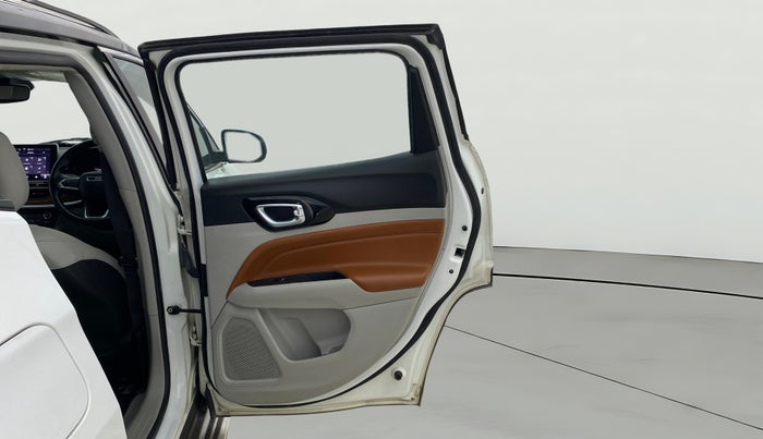 2022 Jeep Compass LIMITED (O) 2.0 DIESEL, Diesel, Manual, 52,058 km, RHS Rear Door