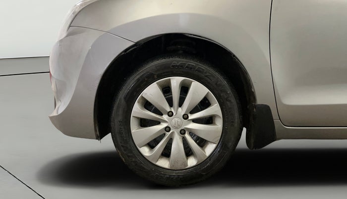 2017 Maruti Baleno DELTA PETROL 1.2, Petrol, Manual, 44,965 km, Left Front Wheel