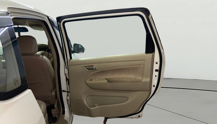 2015 Maruti Ertiga VDI, Diesel, Manual, 93,157 km, RHS Rear Door