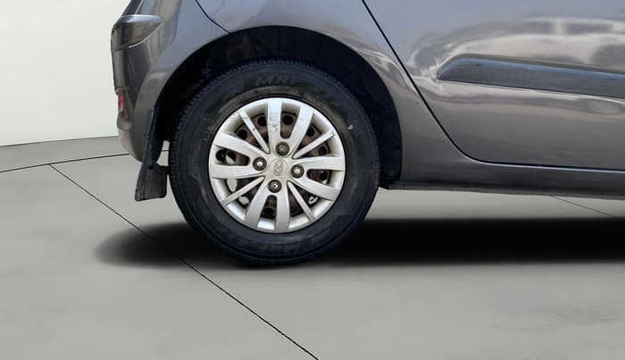 2013 Hyundai i10 MAGNA 1.2, Petrol, Manual, 41,167 km, Right Rear Wheel