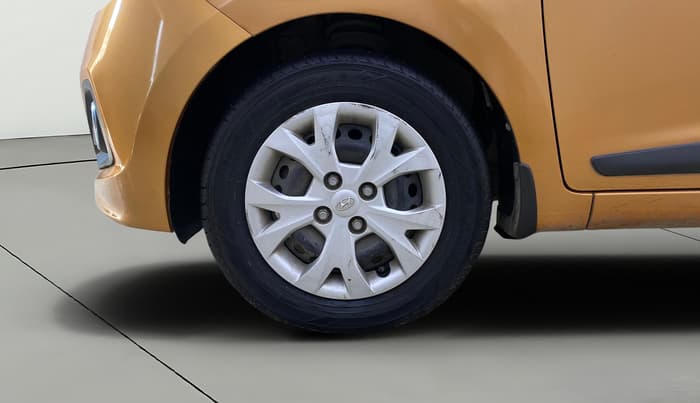 2015 Hyundai Grand i10 SPORTZ 1.2 KAPPA VTVT, Petrol, Manual, 51,494 km, Left Front Wheel