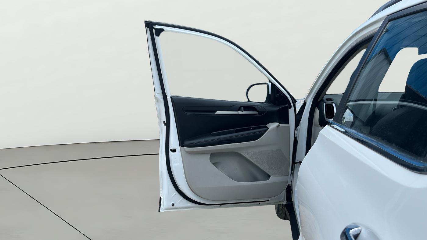 2022 KIA SONET HTX 1.5, Diesel, Manual, 50,229 km, LHS Front Door