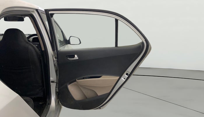 2014 Hyundai Xcent S (O) 1.2, Petrol, Manual, 80,611 km, RHS Rear Door