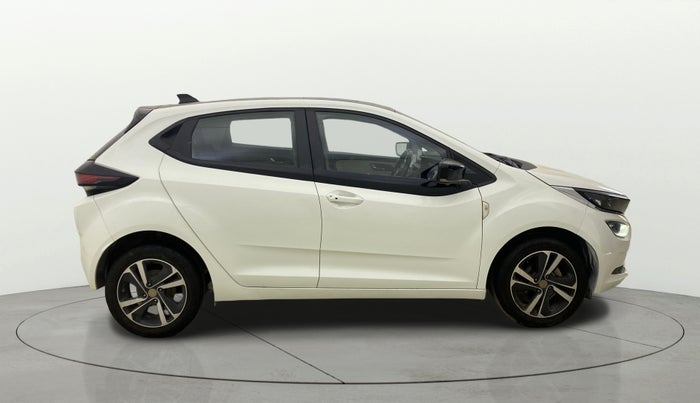 2023 Tata ALTROZ XZ PLUS O SUNROOF CNG, CNG, Manual, 32,268 km, Right Side View