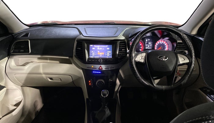 2020 Mahindra XUV300 W6 1.2 PETROL, Petrol, Manual, 33,270 km, Dashboard