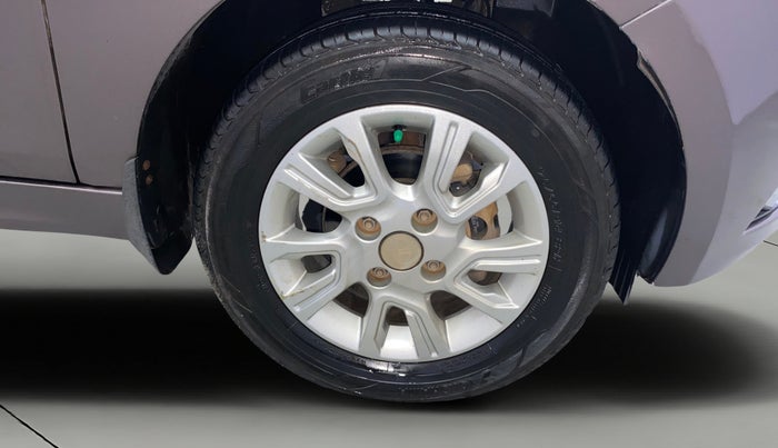 2018 Tata Tiago XZ PETROL, Petrol, Manual, 50,359 km, Right Front Wheel