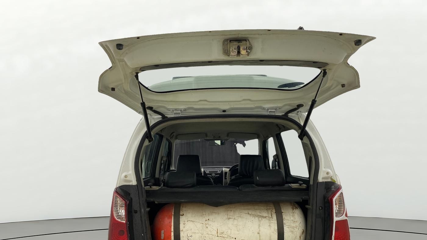 2015 Maruti Wagon R 1.0 VXI, CNG, Manual, 1,14,243 km, Boot Door Open