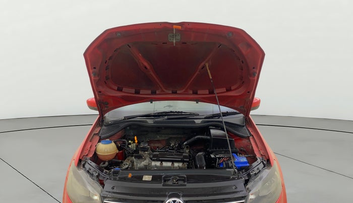 2012 Volkswagen Polo HIGHLINE1.2L, Petrol, Manual, 94,426 km, Open Bonet