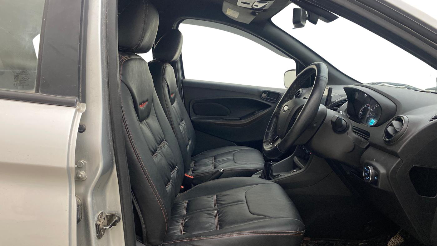 2021 Ford FREESTYLE TITANIUM 1.2 PETROL, Petrol, Manual, 28,600 km, Right Side Front Door Cabin