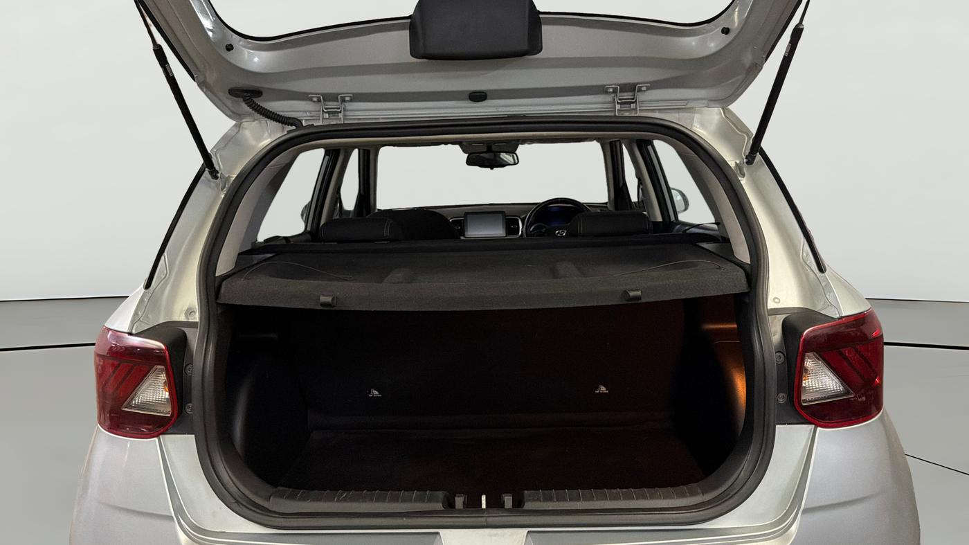2019 Hyundai VENUE SX PLUS 1.0 TURBO DCT, Petrol, Automatic, 32,909 km, Boot Open Zoomed View