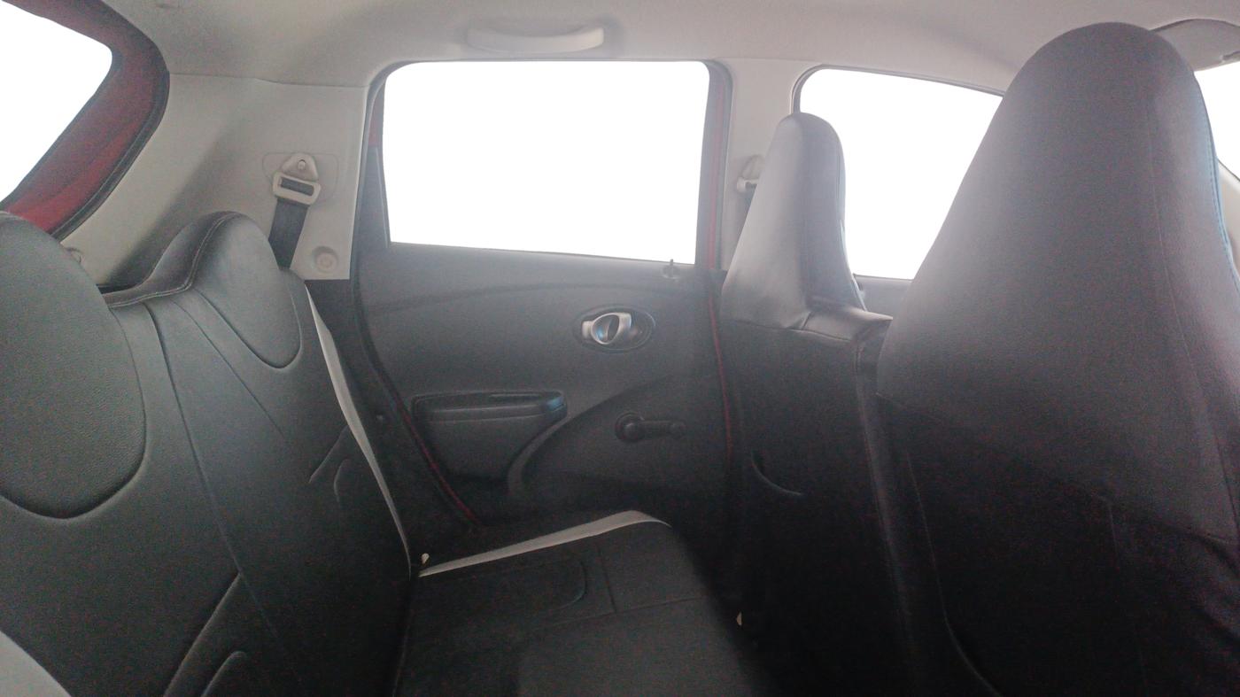 2018 Datsun Go T, Petrol, Manual, 32,458 km, Right Side Rear Door Cabin